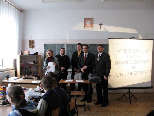 gminabrd012.jpg - Eliminacje gminne do Ogólnopolskiego Turnieju Bezpieczeństwa w Ruchu Drogowym - 27 marca 2008 roku