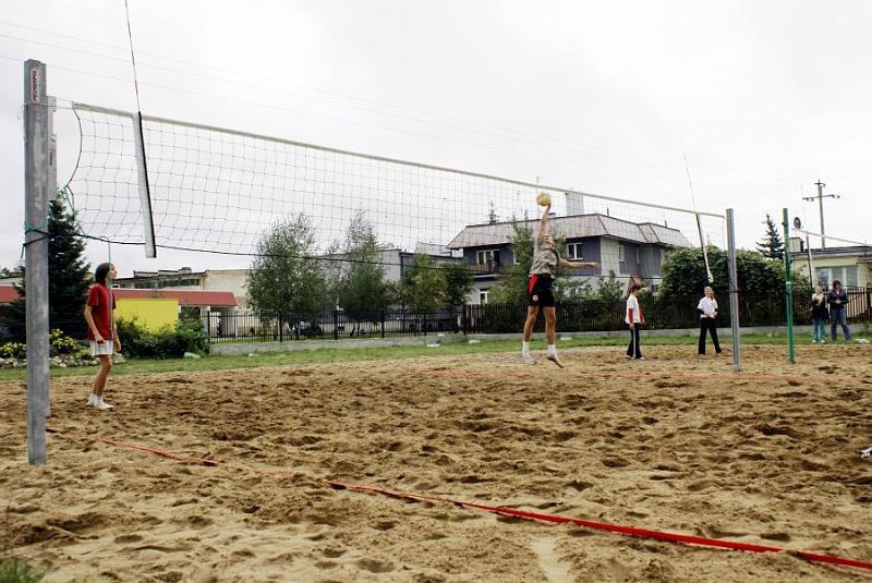 dsc00977.jpg - II Turniej Piłki Plażowej - Kadzidło 2008