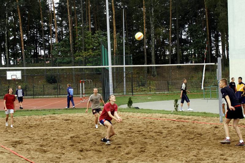 dsc01003.jpg - II Turniej Piłki Plażowej - Kadzidło 2008