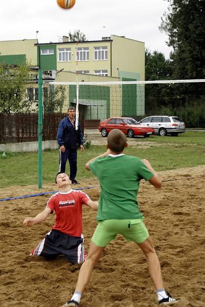 dsc01048.jpg - II Turniej Piłki Plażowej - Kadzidło 2008