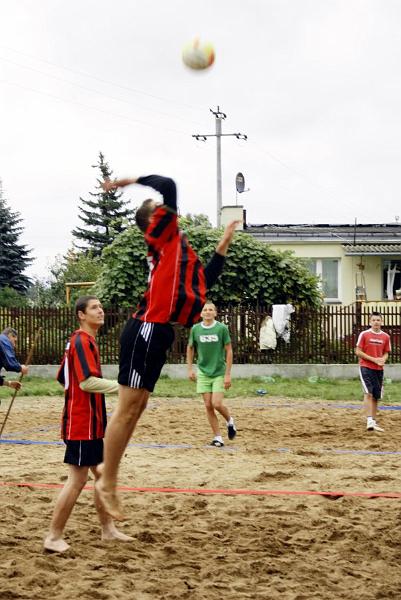 dsc01077.jpg - II Turniej Piłki Plażowej - Kadzidło 2008