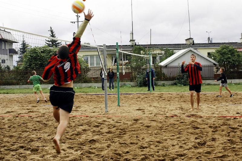 dsc01118.jpg - II Turniej Piłki Plażowej - Kadzidło 2008