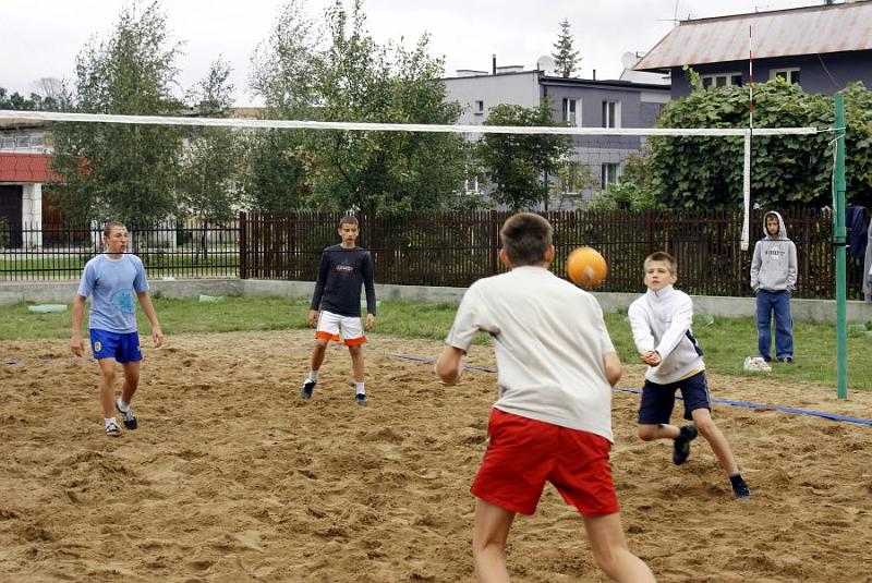 dsc01154.jpg - II Turniej Piłki Plażowej - Kadzidło 2008