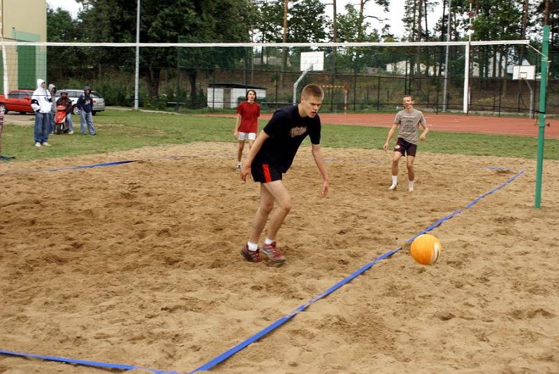 dsc01324.jpg - II Turniej Piłki Plażowej - Kadzidło 2008