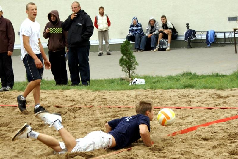 dsc01333.jpg - II Turniej Piłki Plażowej - Kadzidło 2008
