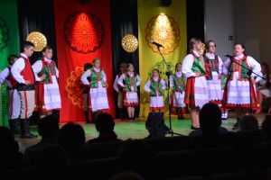 Zdjęcia ze spotkania "Kurpśe w kómpańïjï" oraz Teatru Obrzędowego "Wypyty" - Wesele Kurpiowskie - 13.06.2025