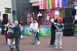 Zdjęcia z Wieczoru folkowego - Wesele Kurpiowskie - 13.06.2025