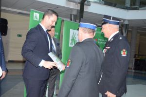 Wręczenie promes dla straży pożarnych
