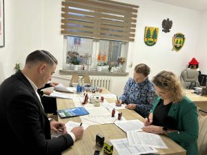 Podpisanie umowy Jazgarka kol. Zaswince