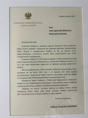 Przekazanie samochodów dla policji