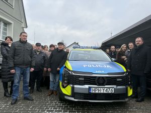 Nowy wóz Posterunku Policji w Kadzidle