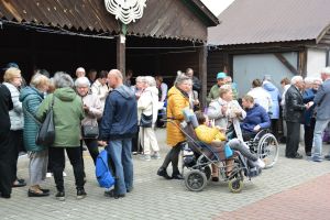 Zdjęcie z wydarzenia: Międzypokoleniowe Spotkanie Integracyjno–Warsztatowe - Kurpiowska Majówka w Kadzidle – Promocja...
