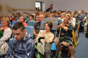 Zdjęcie z wydarzenia: Międzypokoleniowe Spotkanie Integracyjno–Warsztatowe - Kurpiowska Majówka w Kadzidle – 14.05.2025 r.